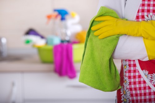 Steam extraction carpet cleaning in a Merton flat with access considerations